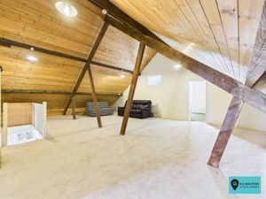 Attic Space - click for photo gallery